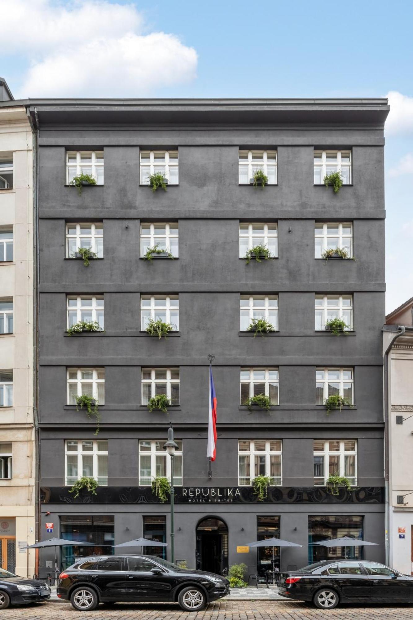 共和国套房酒店 布拉格 外观 照片